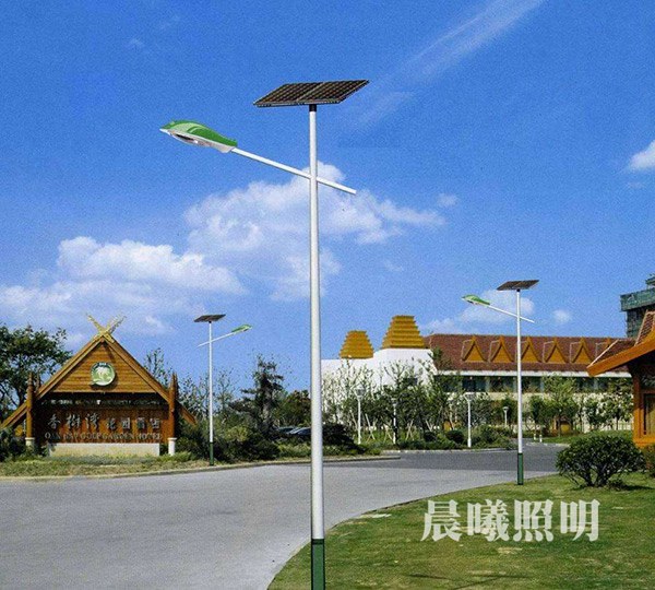 新農(nóng)村5米太陽能路燈